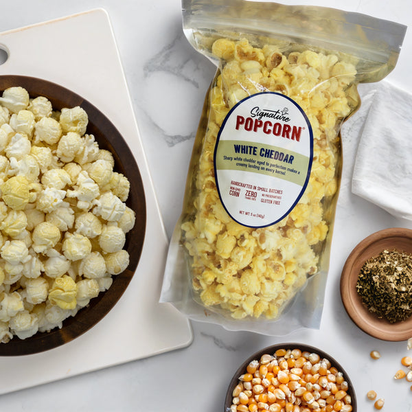 Large Gourmet White Cheddar Popcorn Bag
